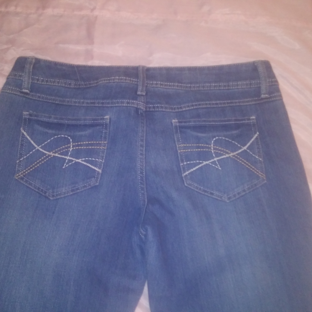 Jeans - Picture 5 of 6